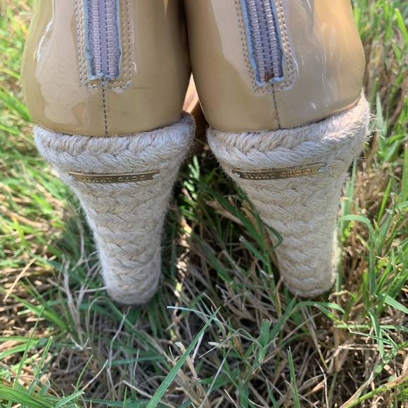 Jimmy Choo Lagoon Nude Patent Leather Wide Ankle Strap Espadrilles size 37 - Picture 2 of 9